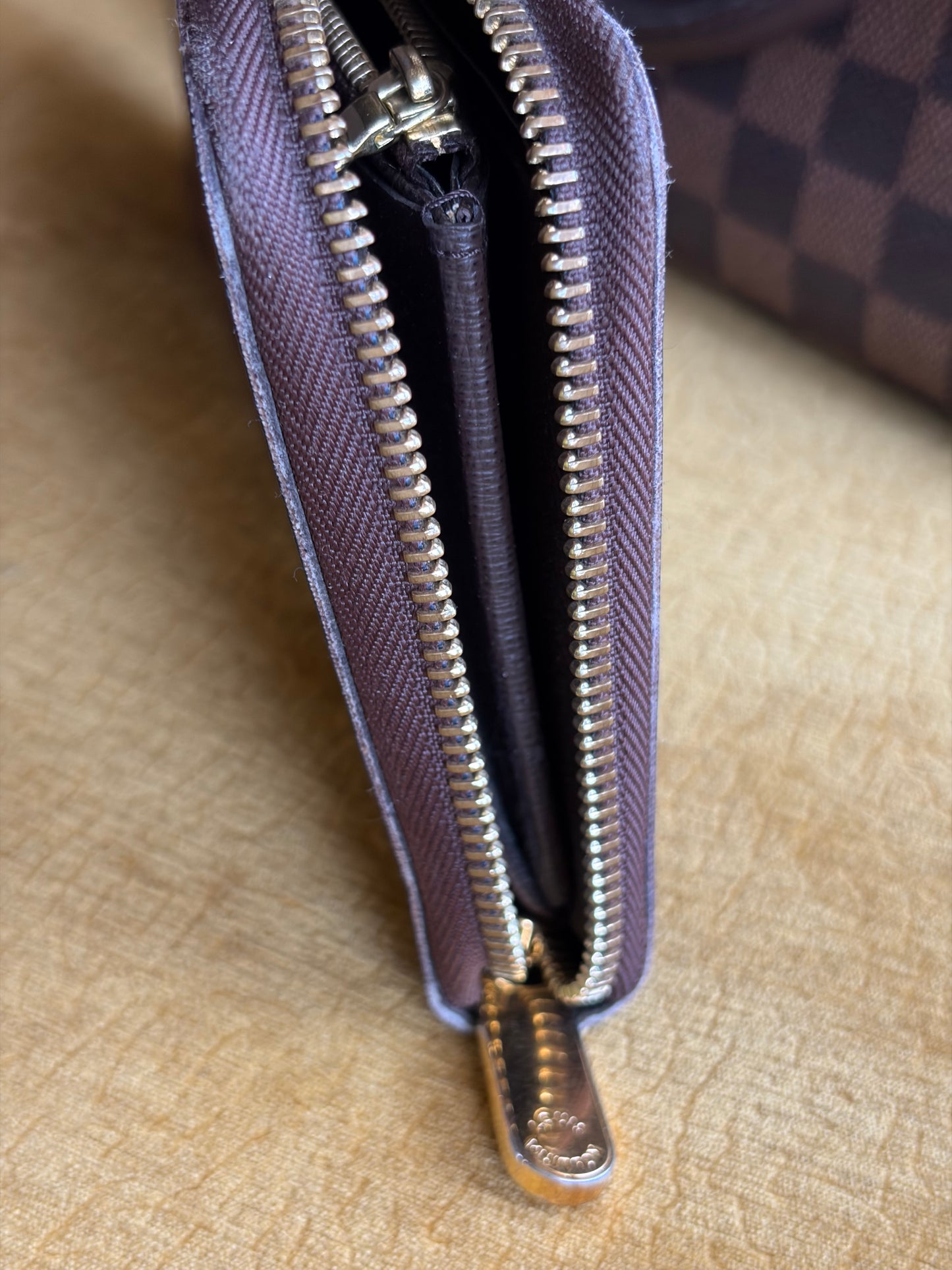 Louis Vuitton Zippy Wallet/Organizer