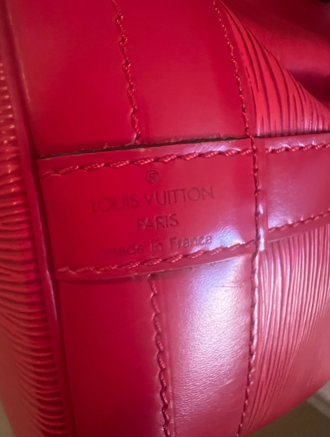 Louis Vuitton Noe GM Red
