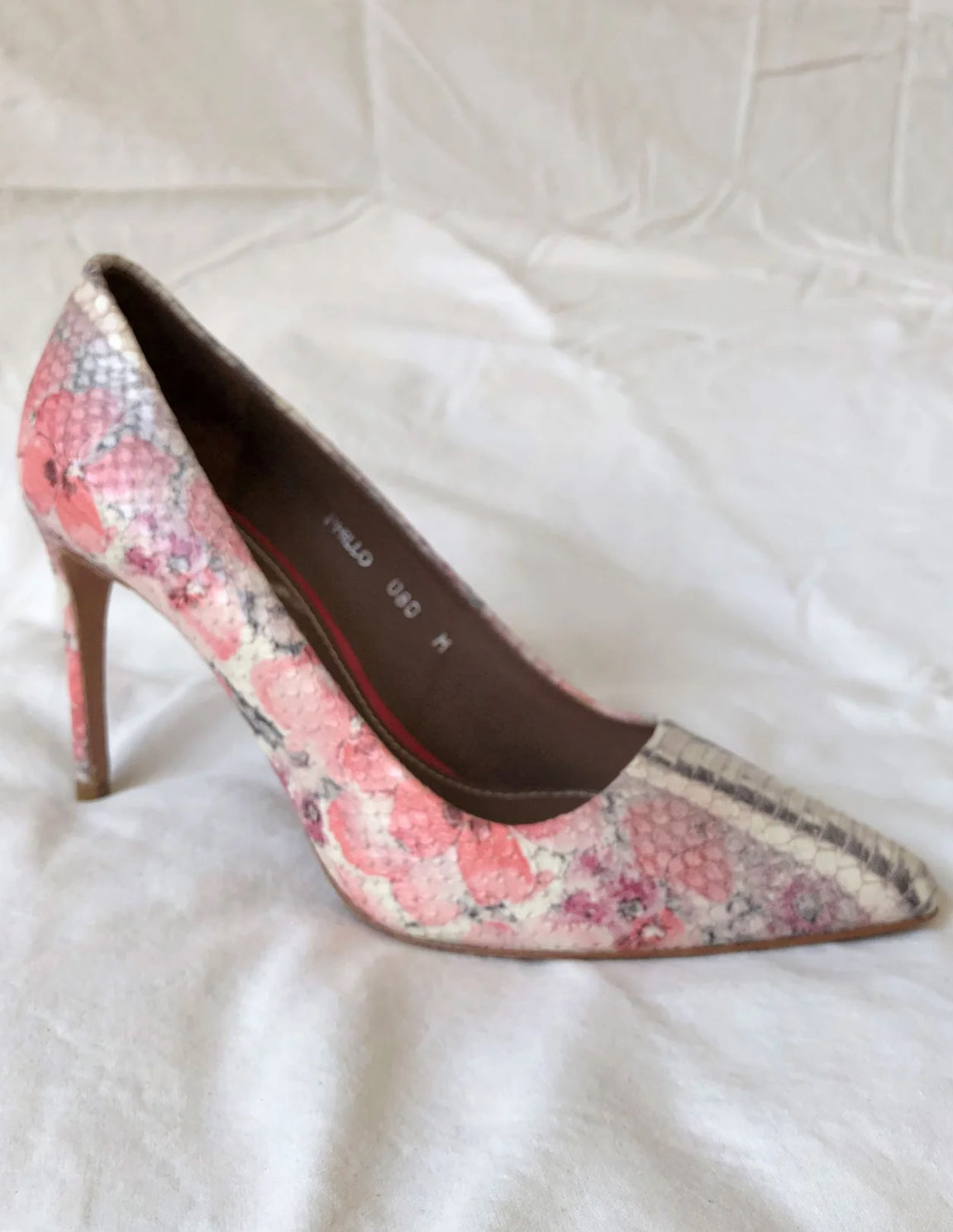 Donald J Pliner Pump