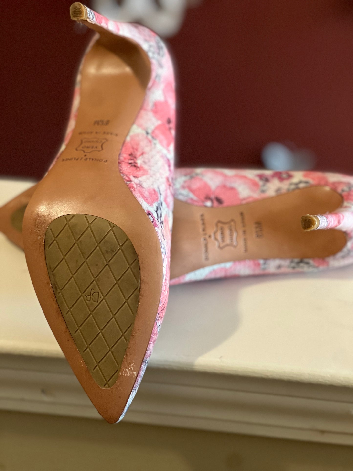 Donald J Pliner Pump