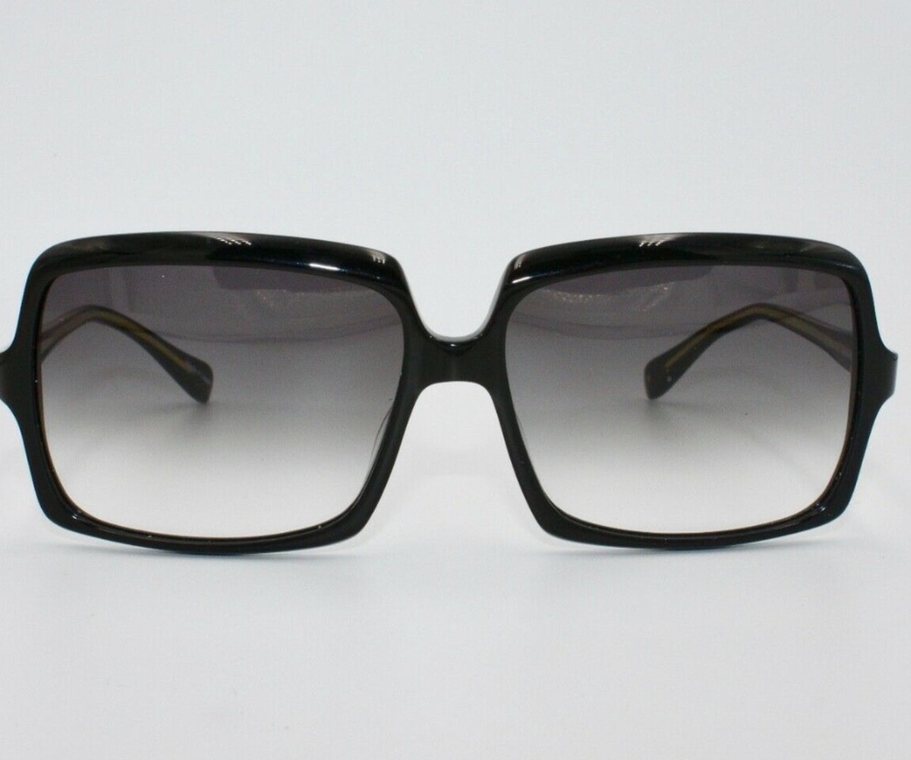 Oliver Peoples Apollonia