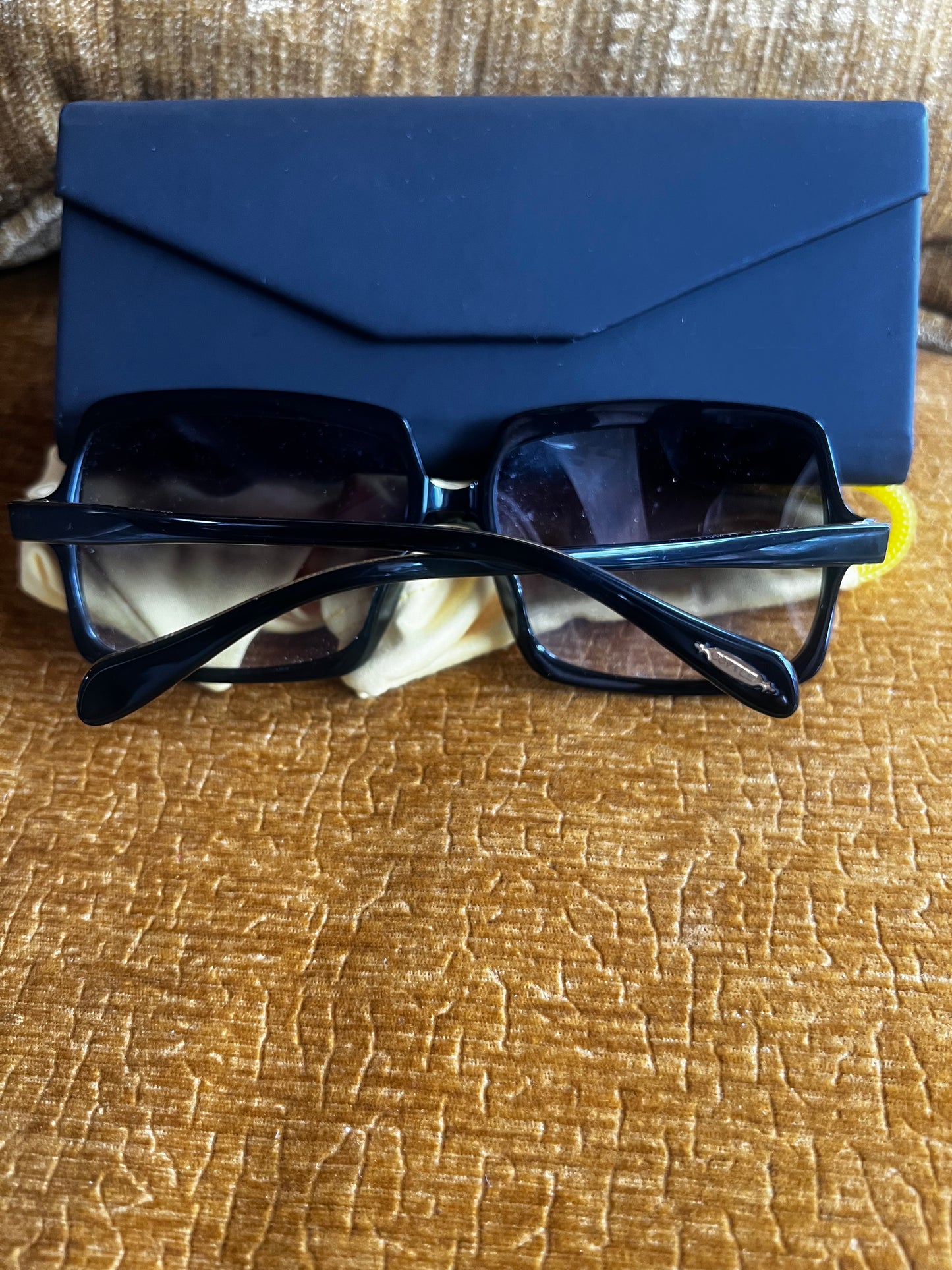 Oliver Peoples Apollonia