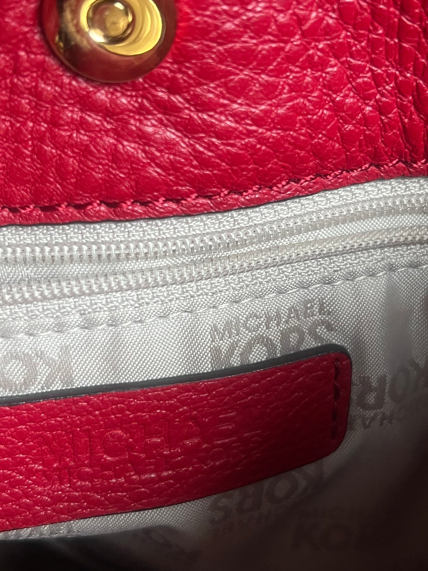 Michael Kors Ring Tote Crossbodyl