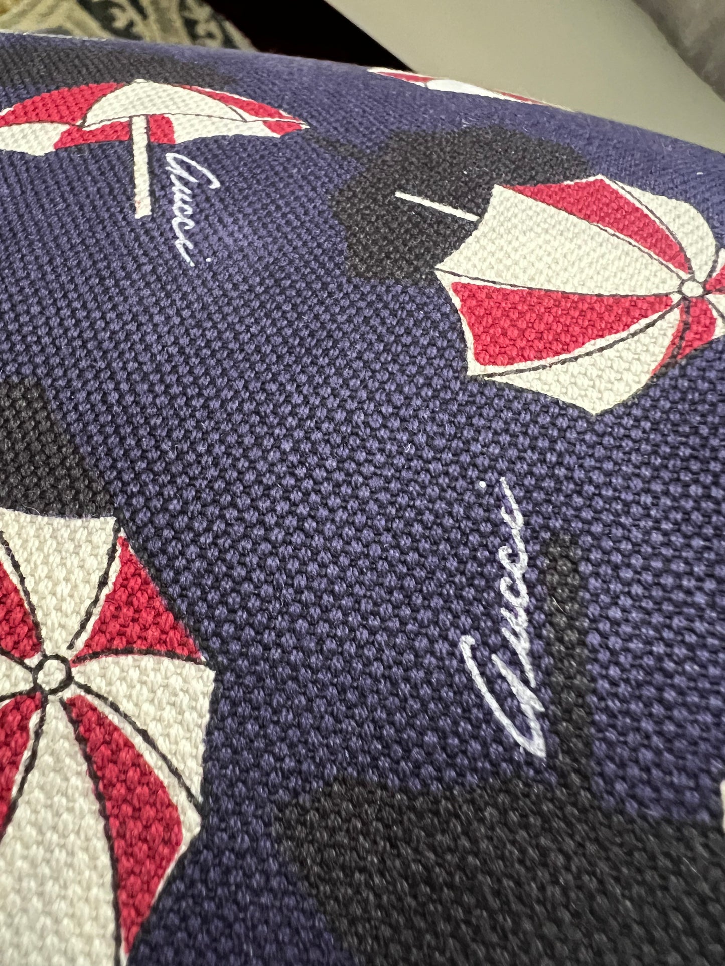 Gucci canvas tote large