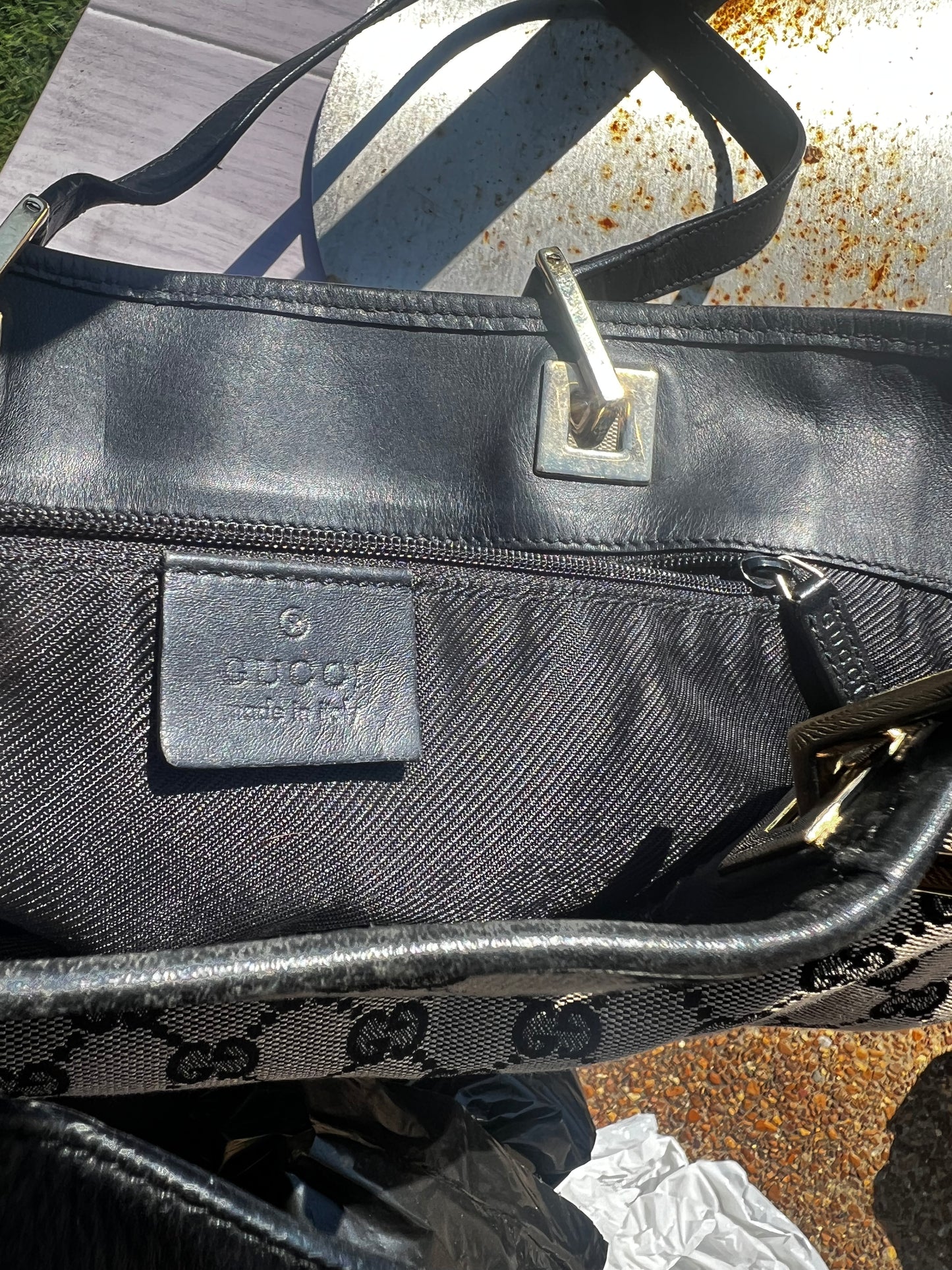 Gucci tote monogram canvas