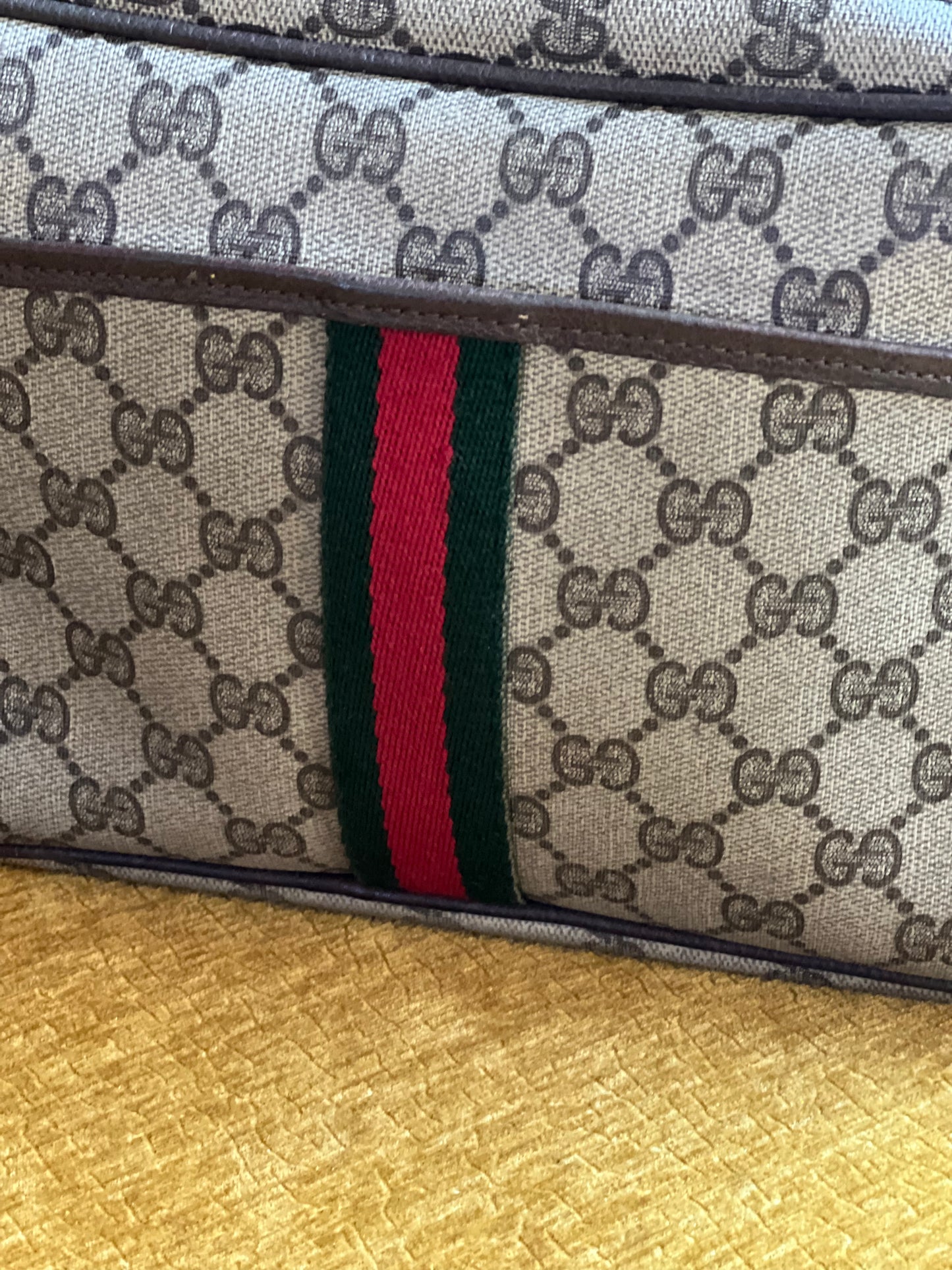 Gucci Ophidia Clutch