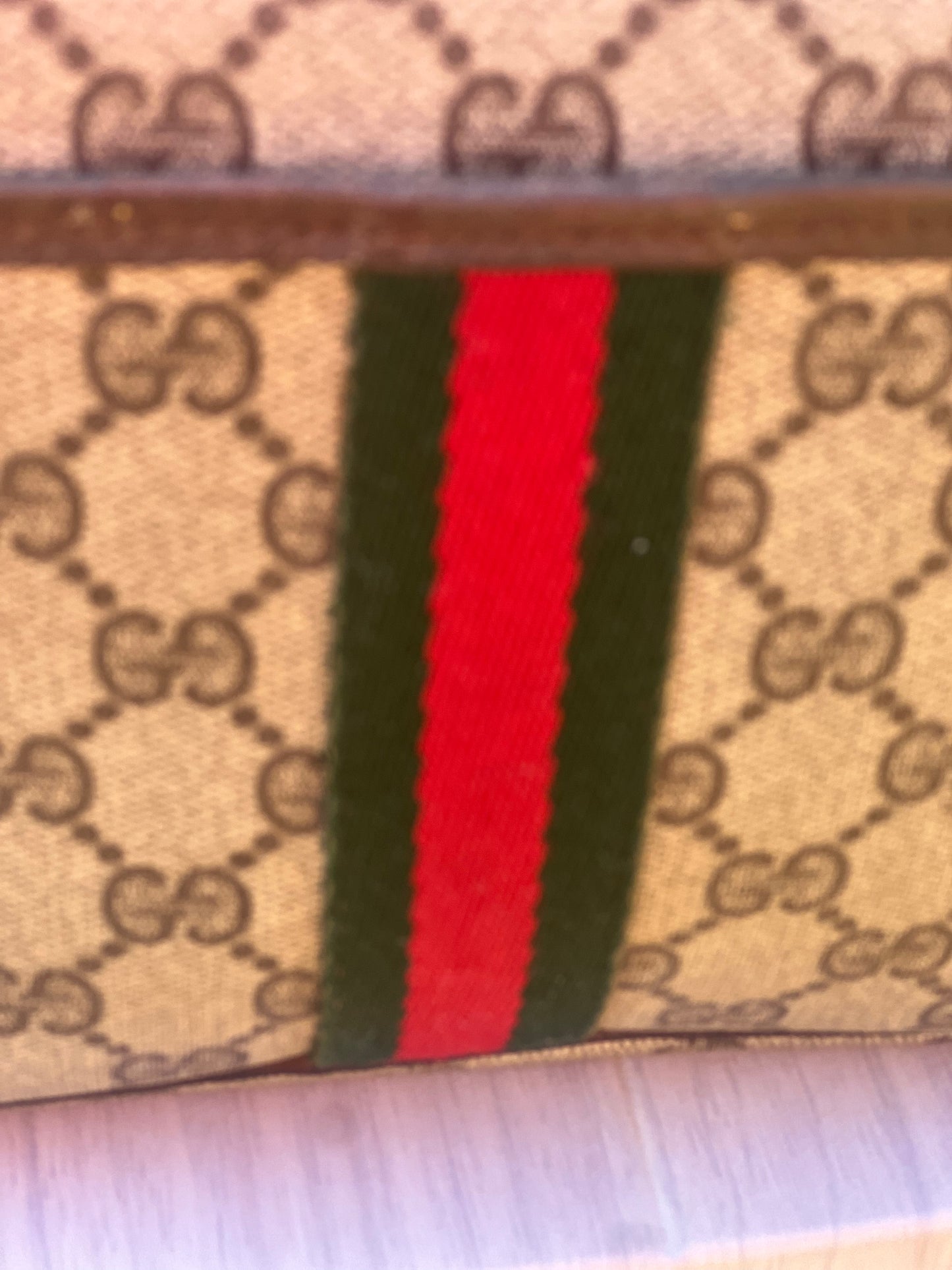 Gucci Ophidia Clutch