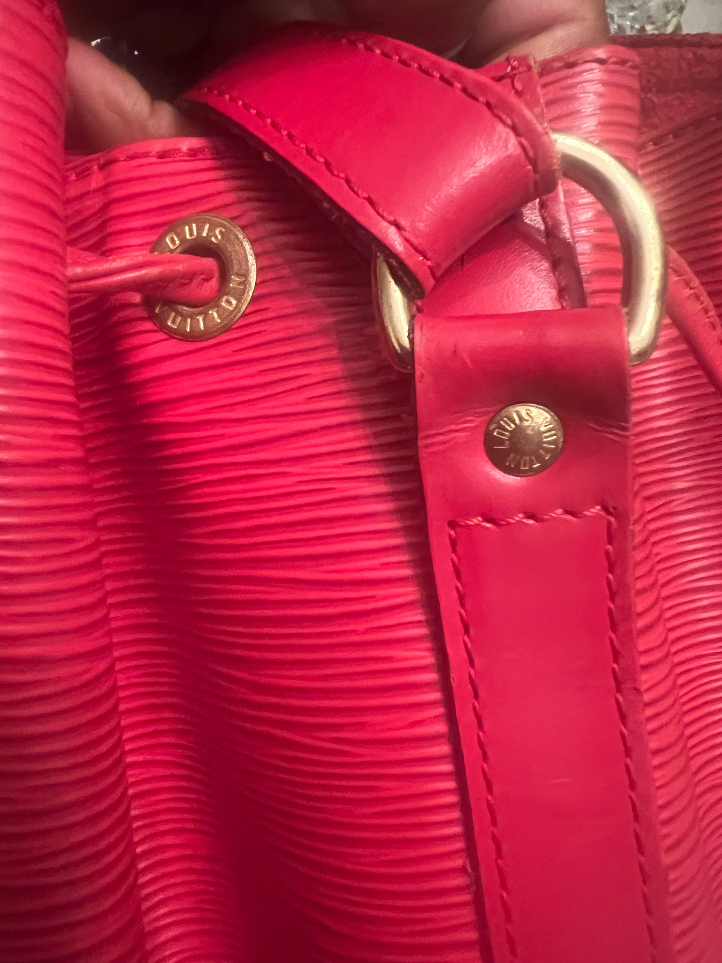 Louis Vuitton Noe GM Red