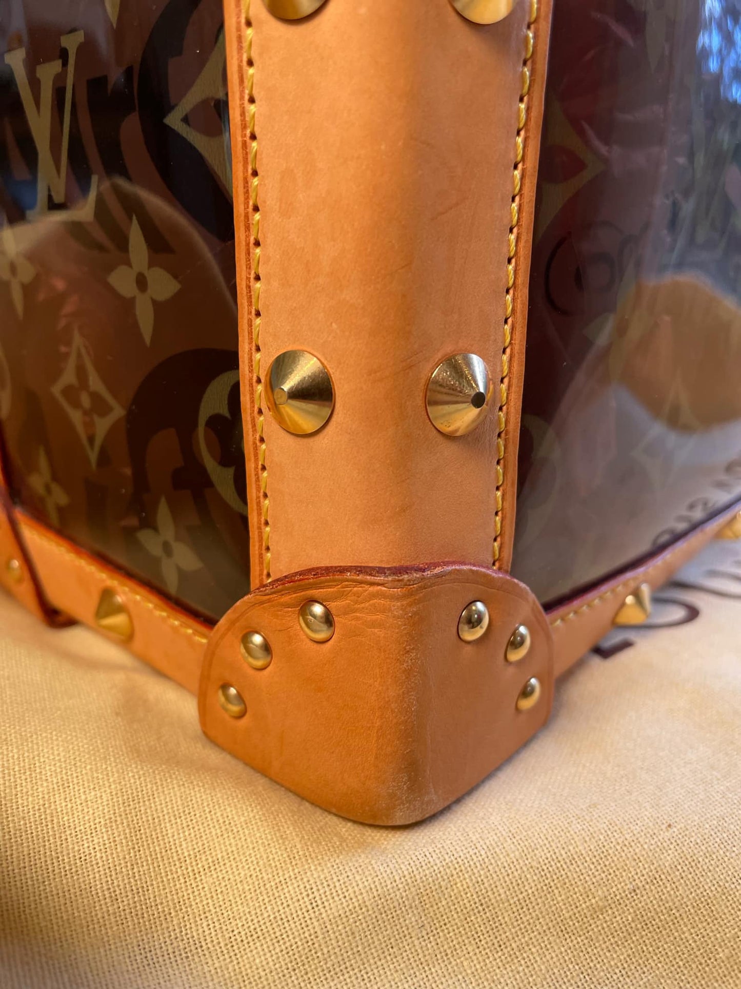 Louis Vuitton Cabas Neo MM Vinyl