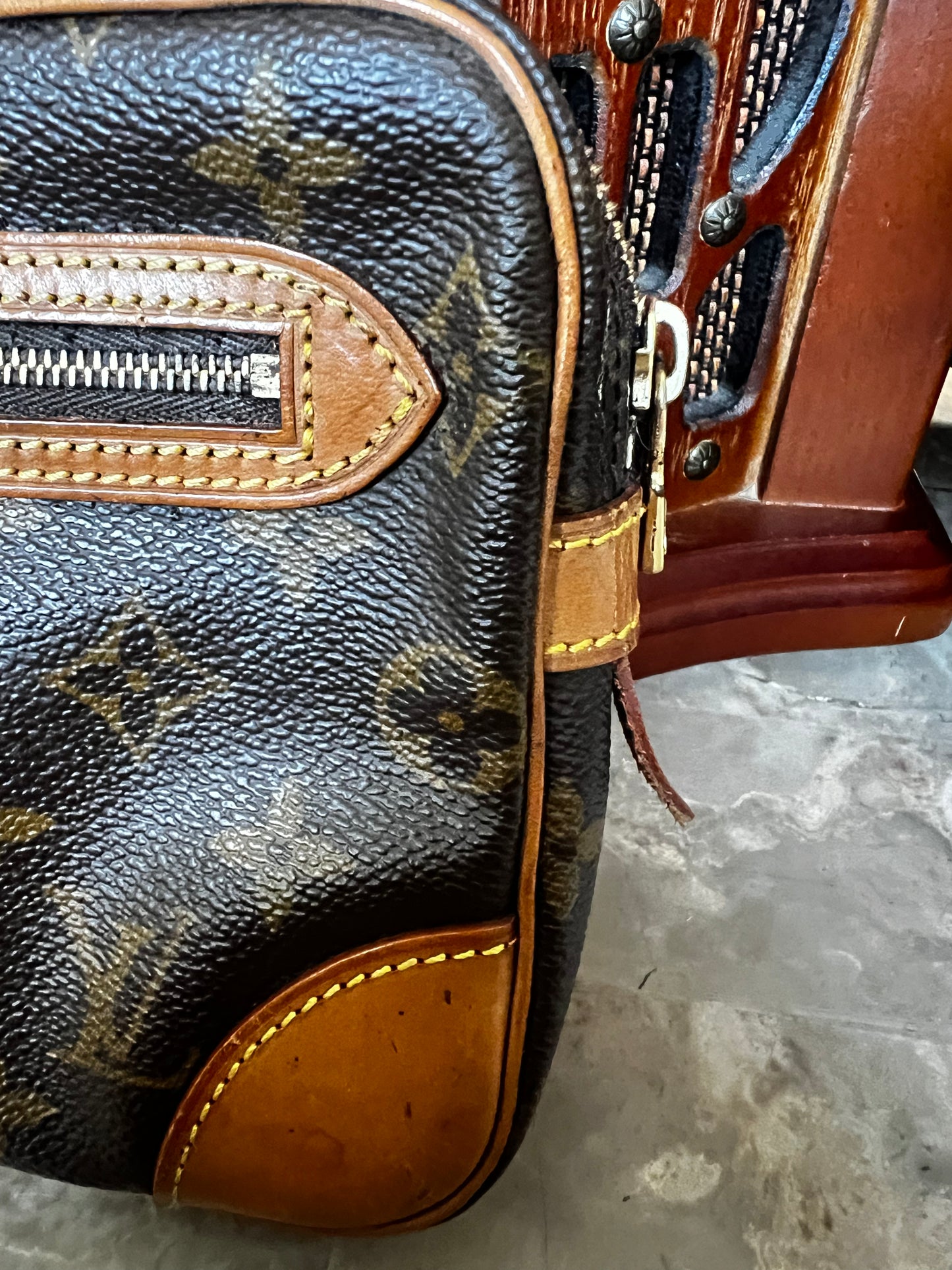 Louis Vuitton Marley Dragonne Wristlet