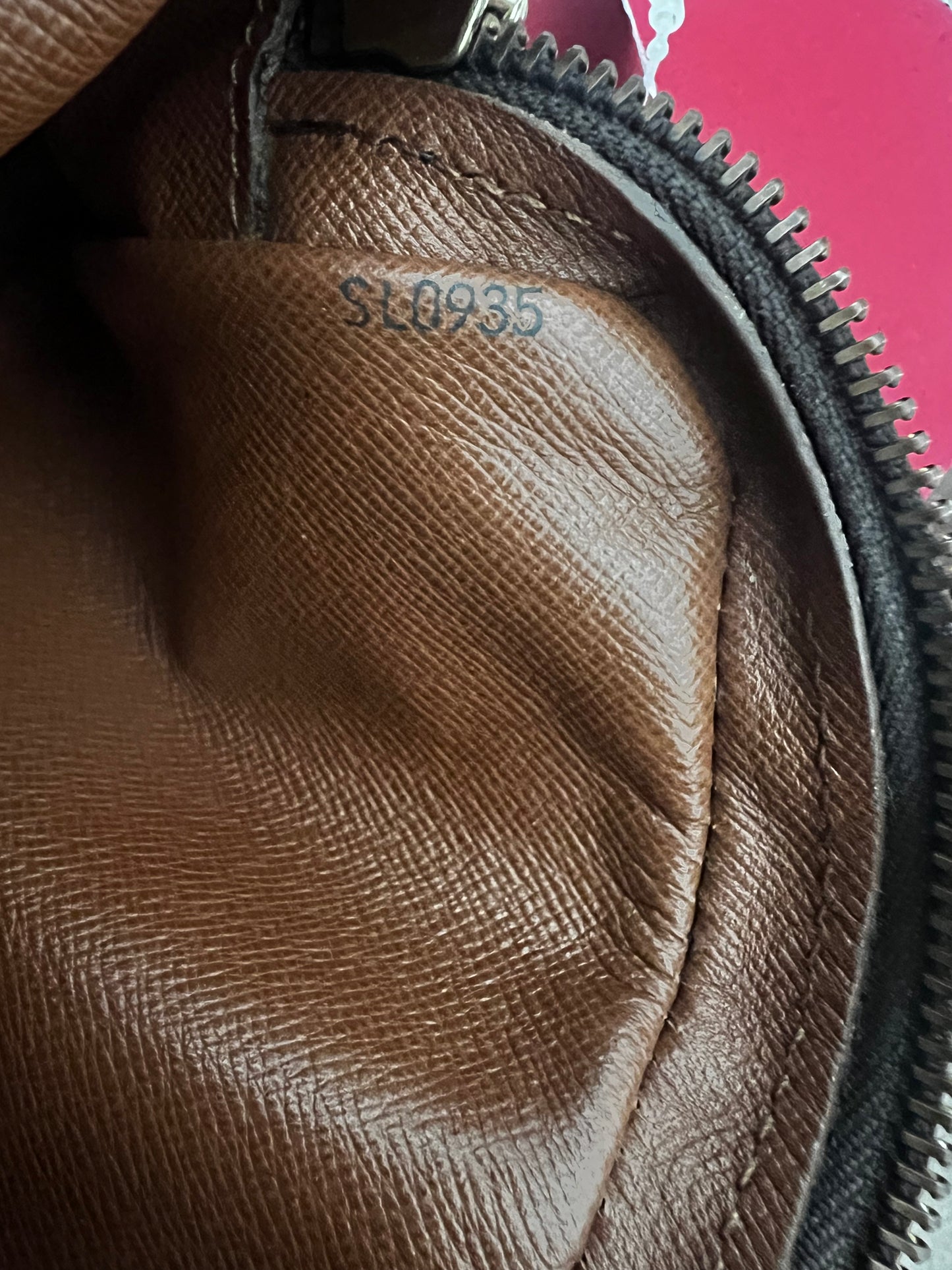 Louis Vuitton Marly Wristlet