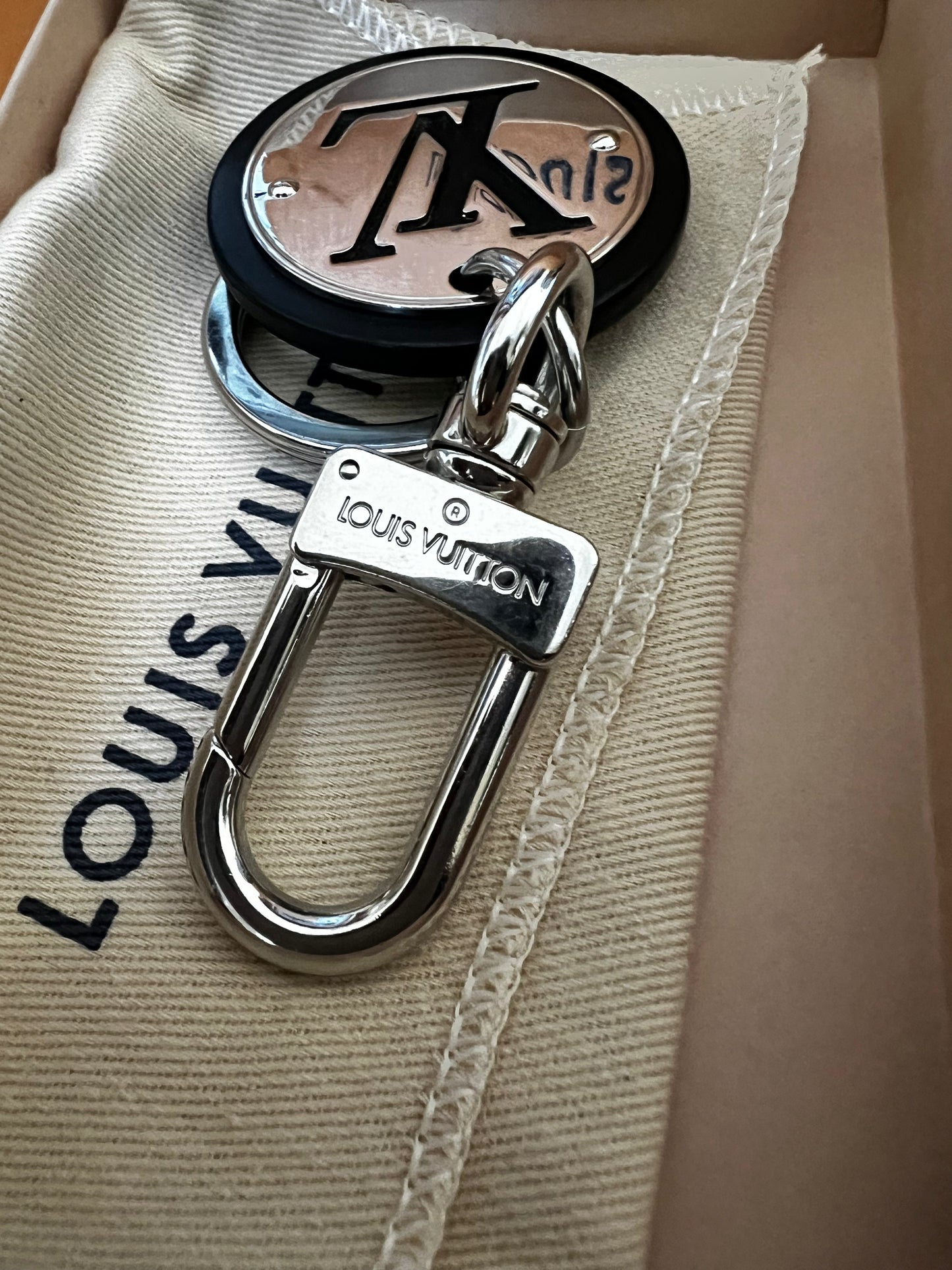 Louis Vuitton Key holder