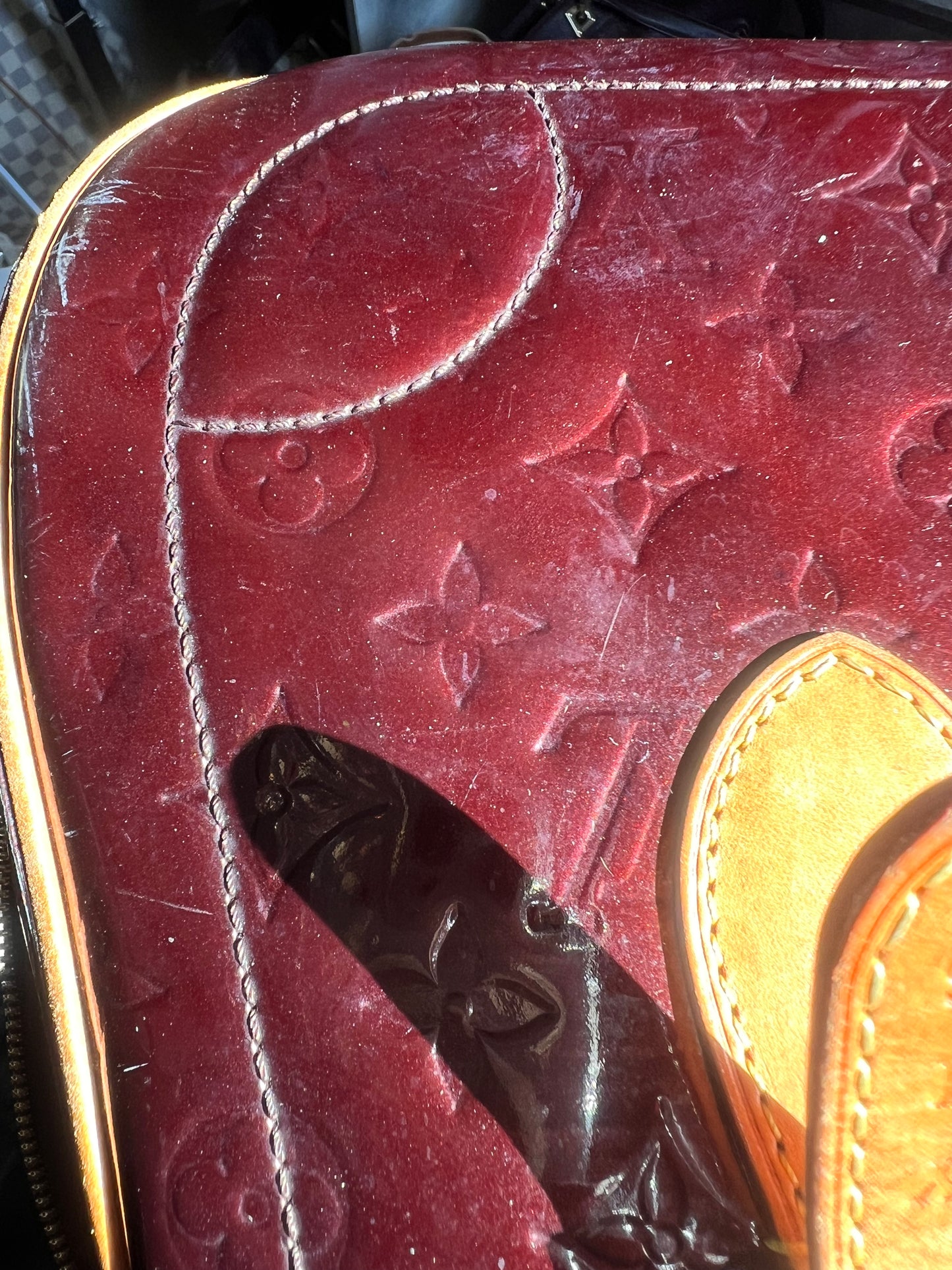 Louis Vuitton Summit Drive Burgundy Vernis