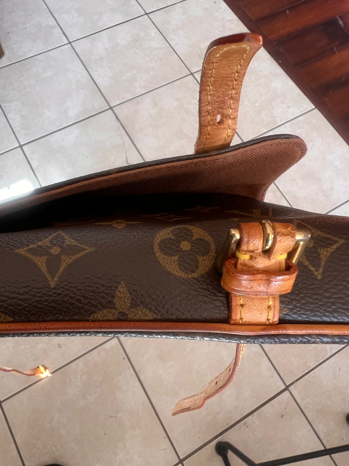 Louis Vuitton Marelle Pouchette
