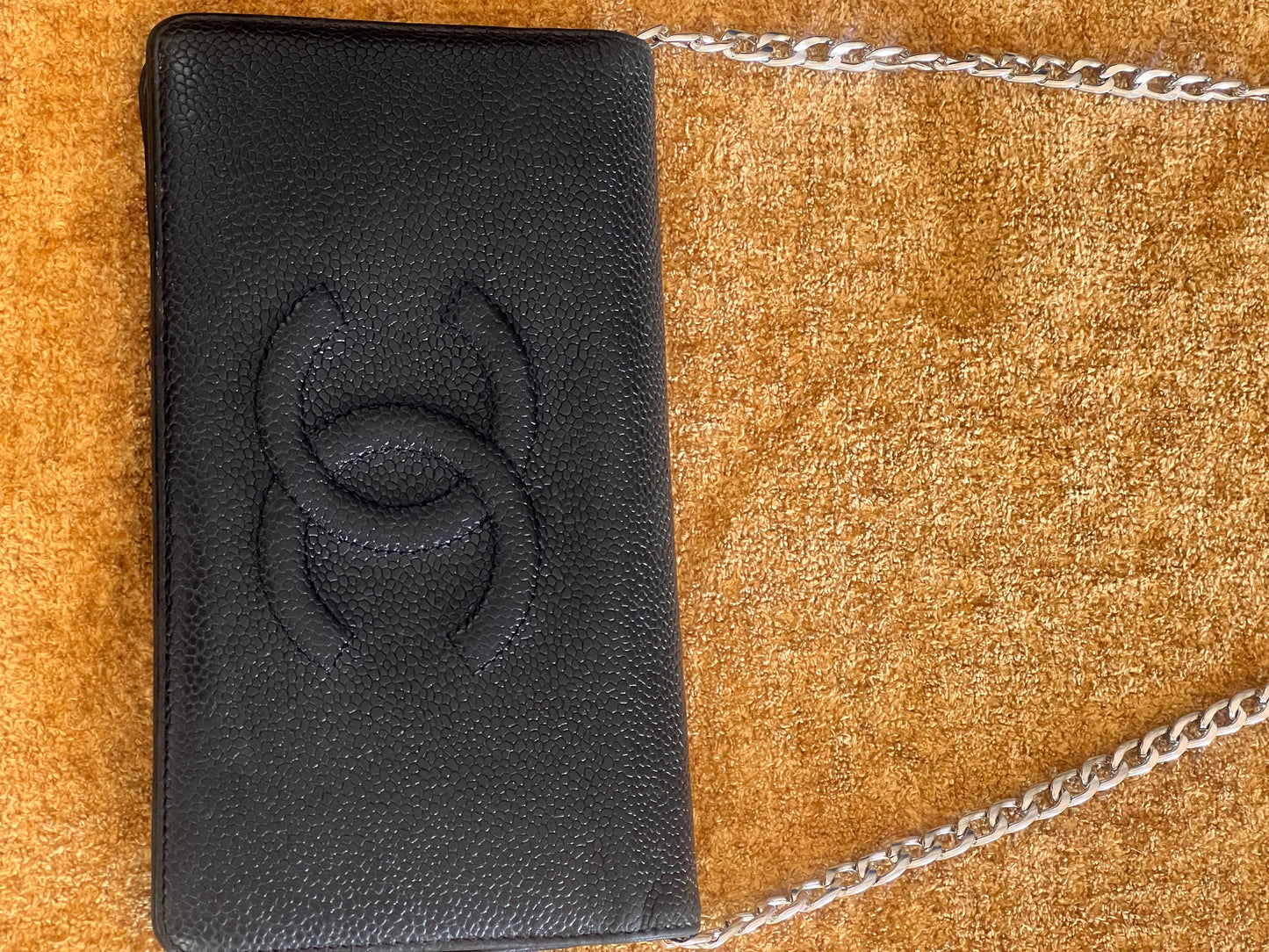 Chanel Caviar Wallet w/Chain