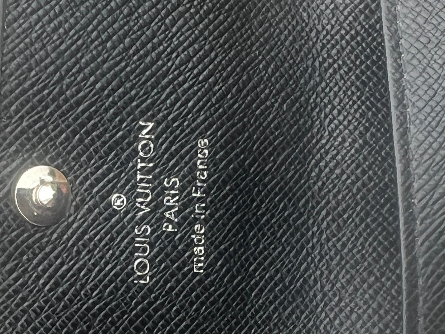 Louis Vuitton Black EPI Keyholder