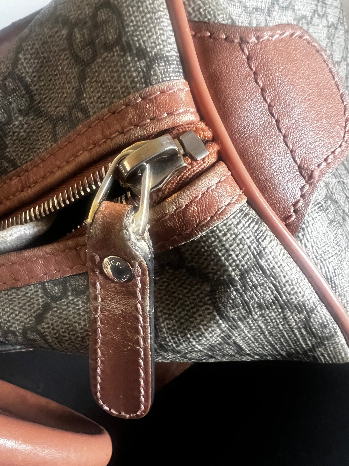 Gucci Supreme Boston Bag