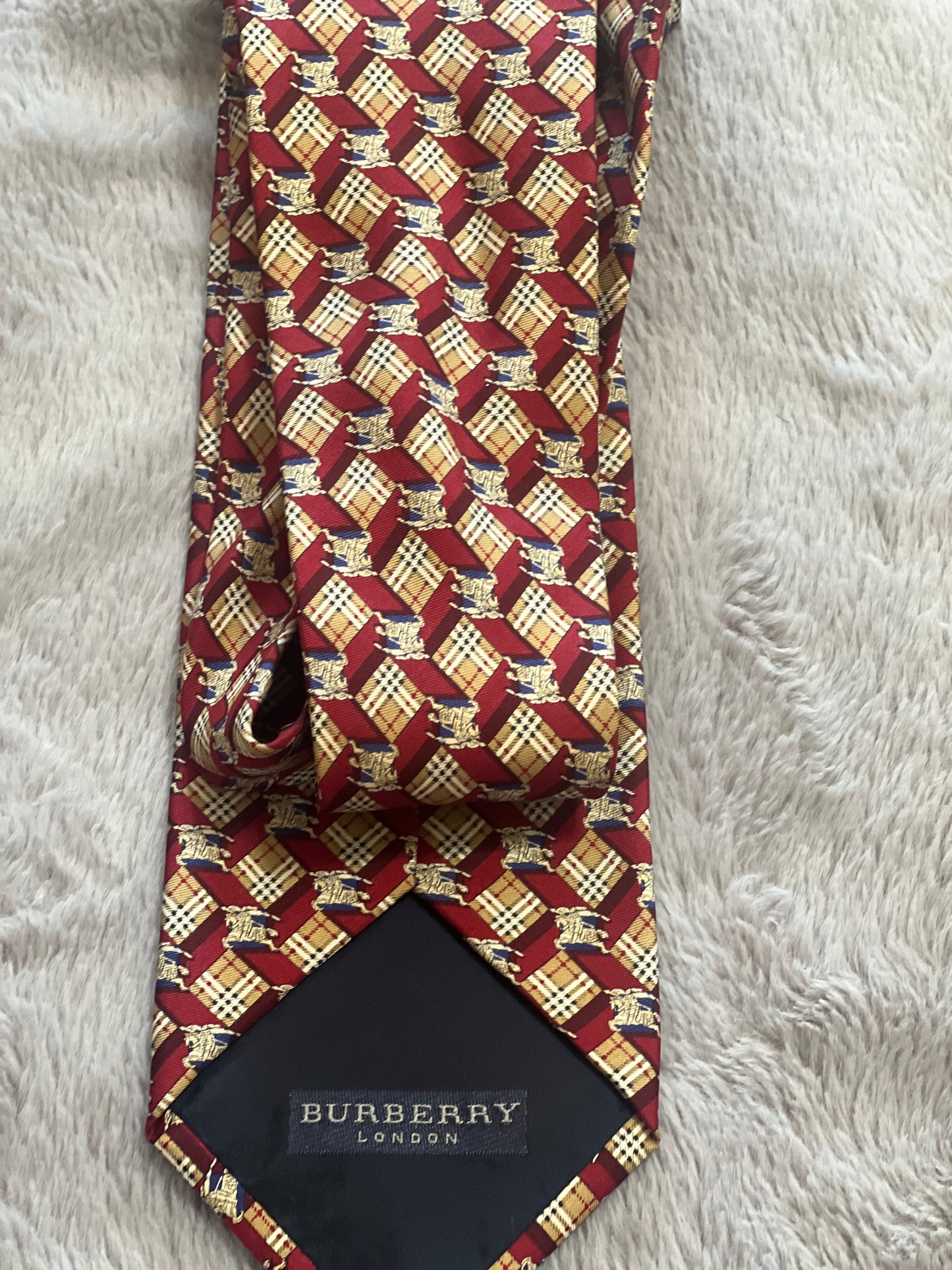 Burberry tie (unisex)