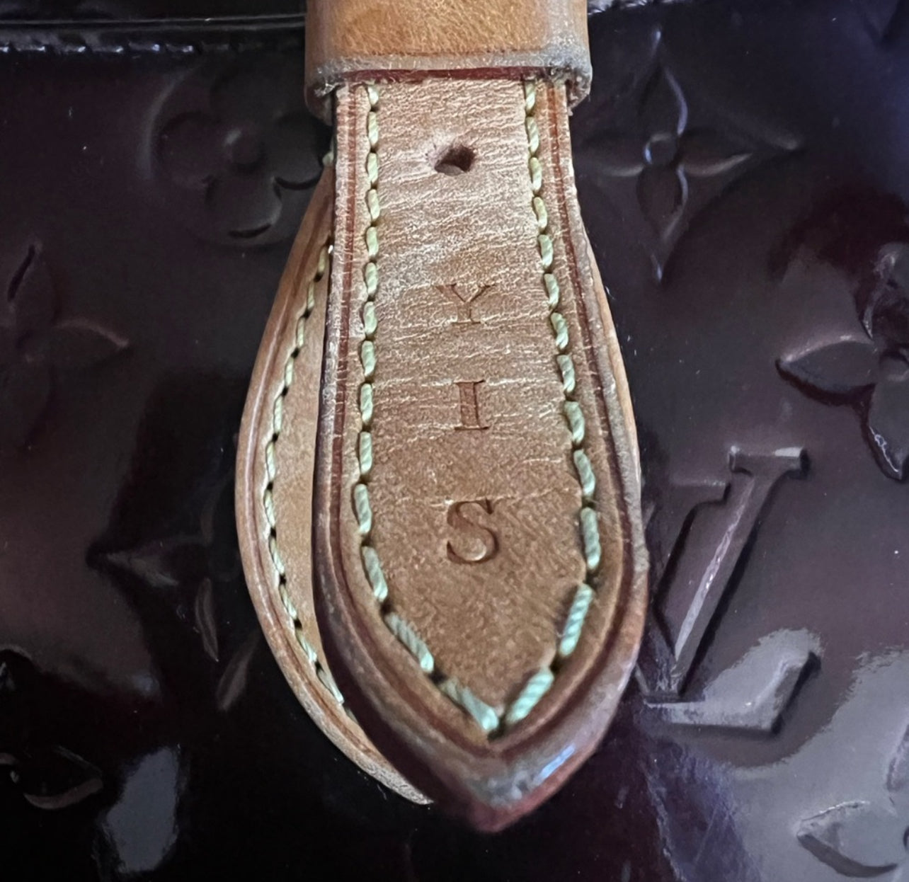 Louis Vuitton Summit Drive Burgundy Vernis