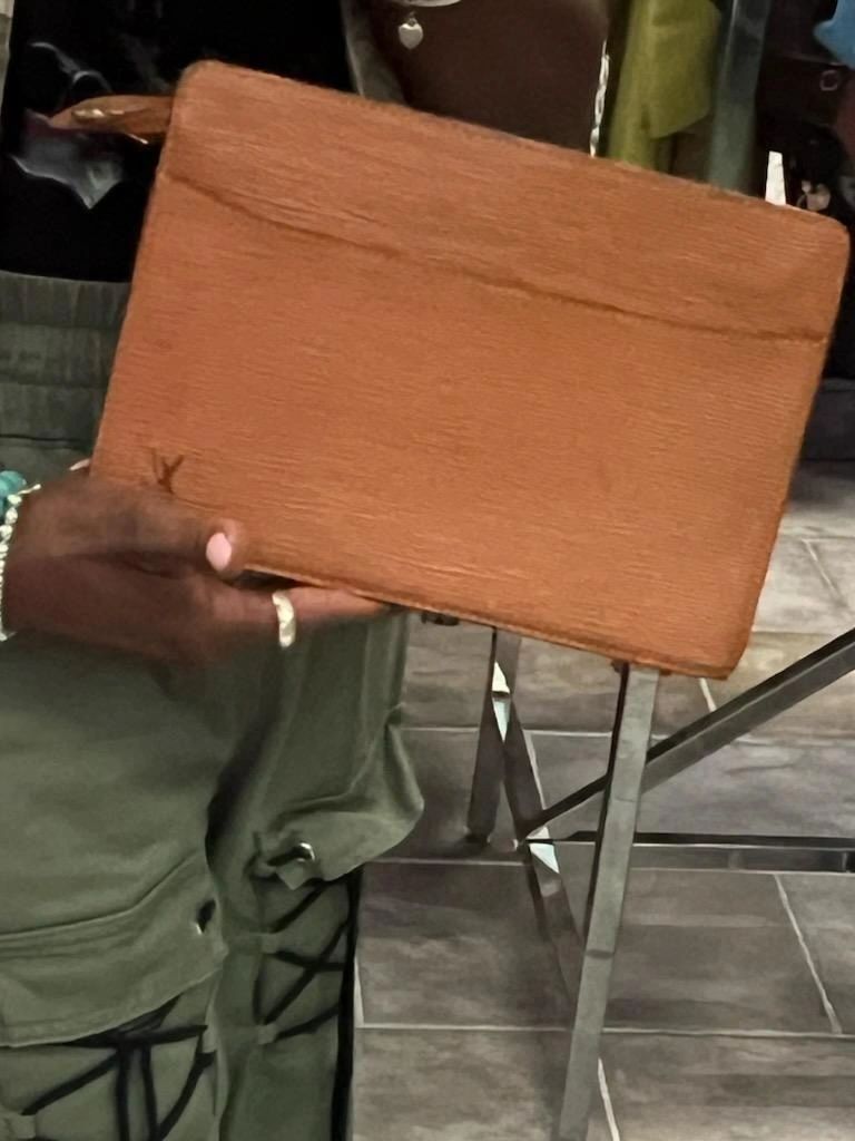 Louis Vuitton Tan EPI Clutch