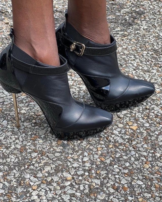 Versace Patent Leather Size 37.5
