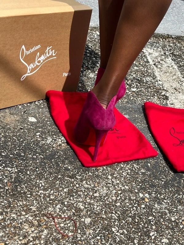 Christian Louboutin Chester Fille 120 Size 38.5