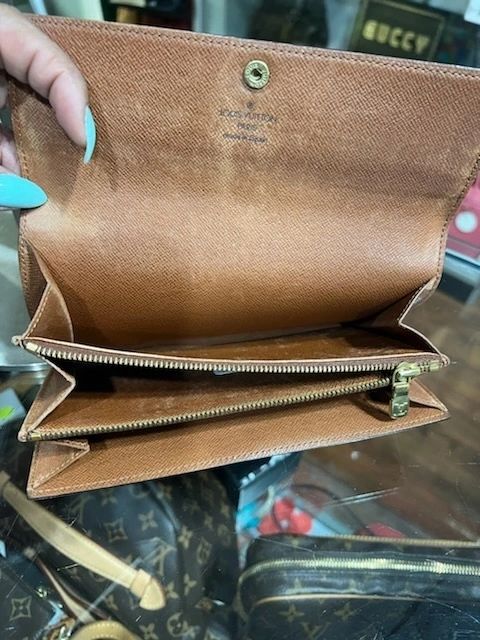 Louis Vuitton Porte Monnaie Credit Wallet
