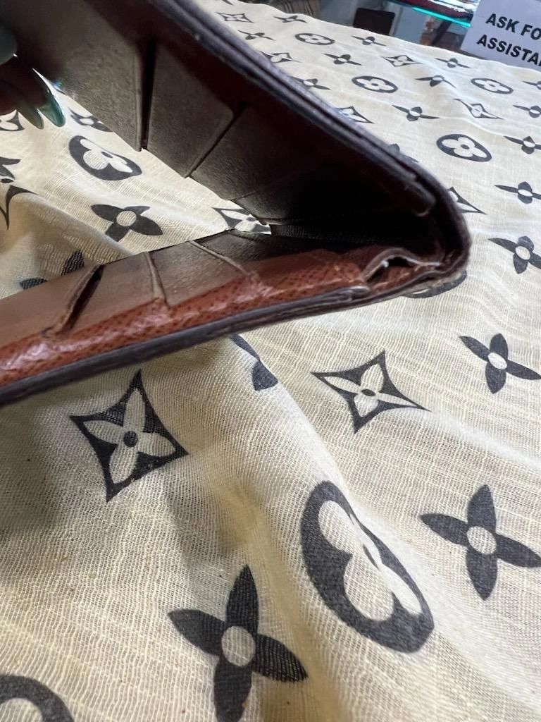 Louis Vuitton Bifold Wallet Small