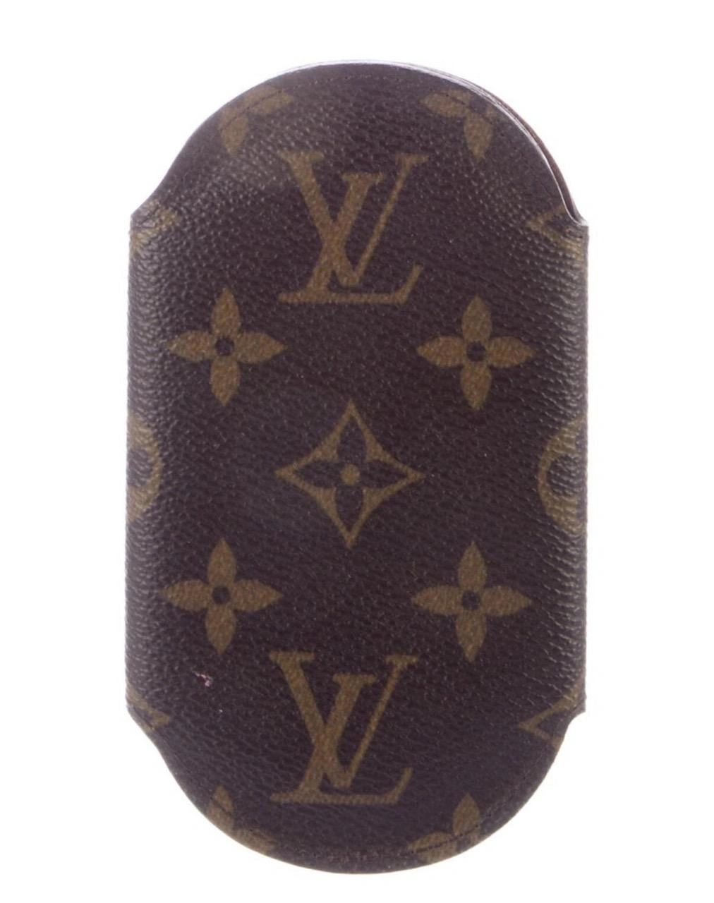 Louis Vuitton Monogram Round Key Holder GM