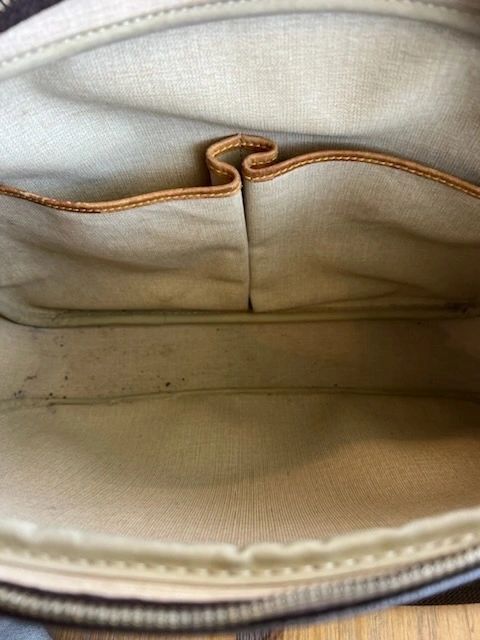 Louis Vuitton GM Reporter