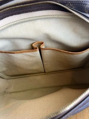 Louis Vuitton GM Reporter