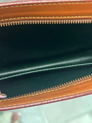 Louis Vuitton Tan EPI Clutch