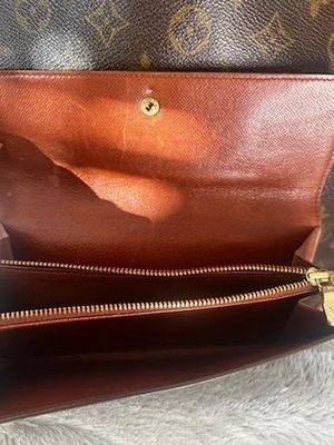 Louis Vuitton Monogram Wallet