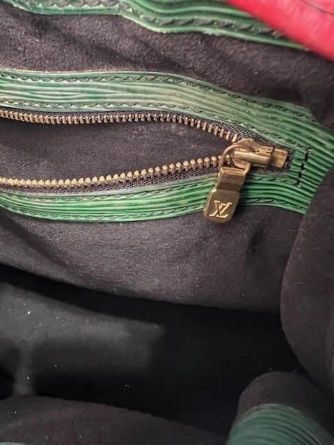 Louis Vuitton Green Red EPI NOE