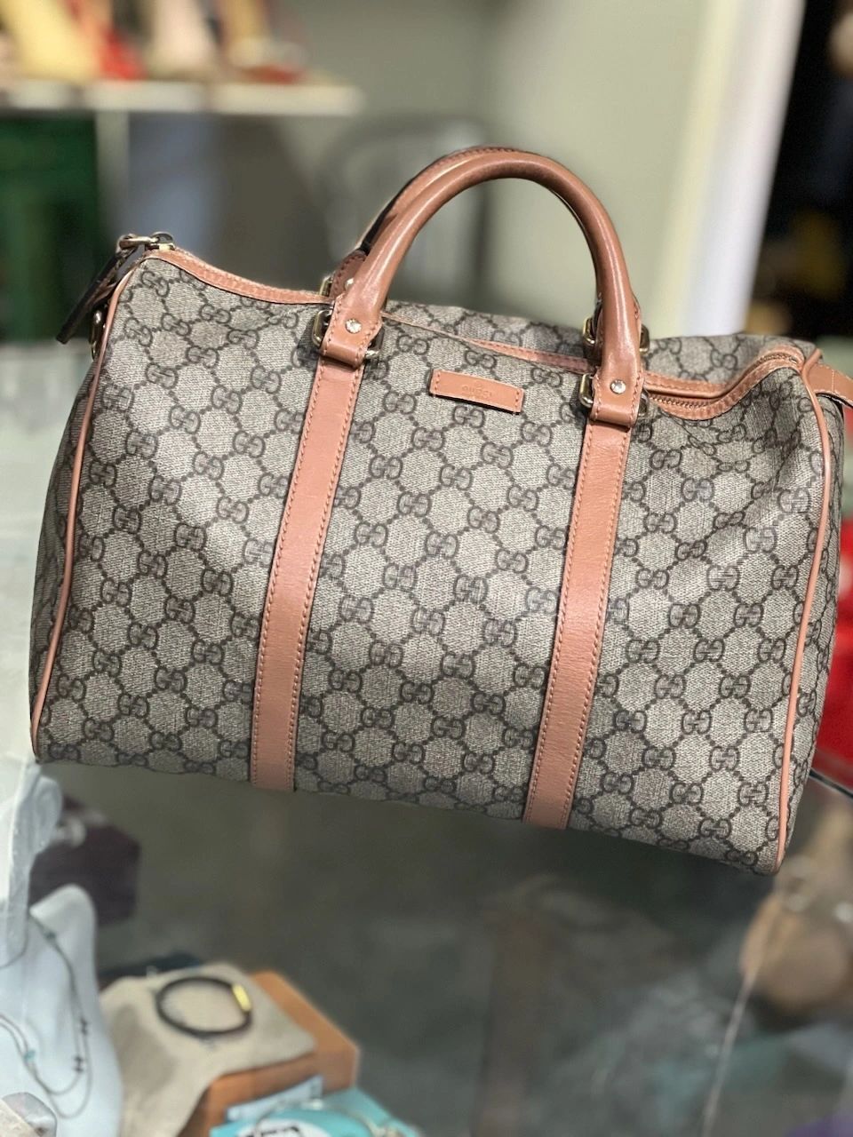 Gucci Supreme Boston Bag simplydivineconsign