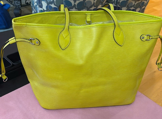 Louis Vuitton EPI Neverfull