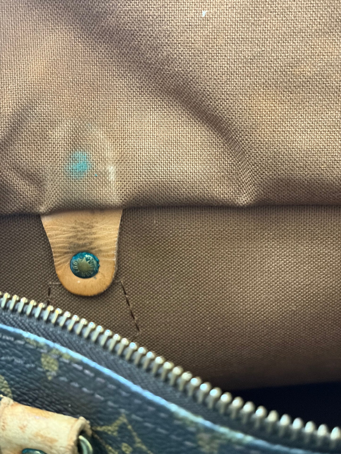 Louis Vuitton Speedy 30