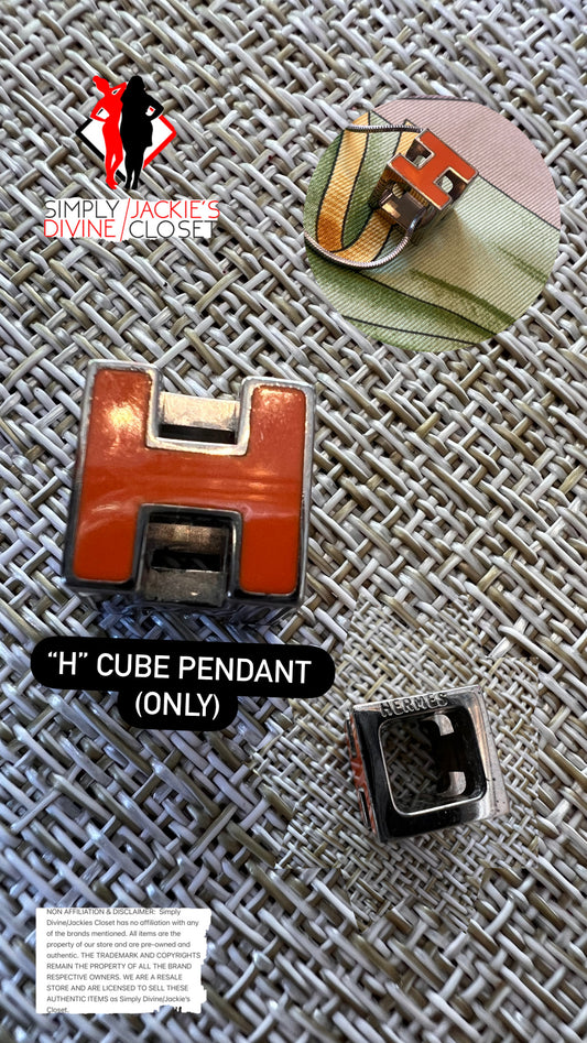 Hermes H pendant (only)